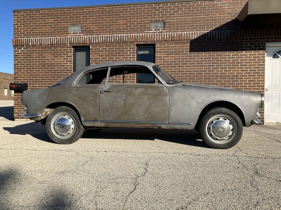 1961 Alfa Romeo Giulietta - Image 7 of 31
