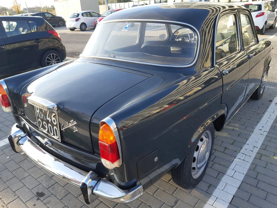 1961 Alfa Romeo Giulietta - Image 14 of 31