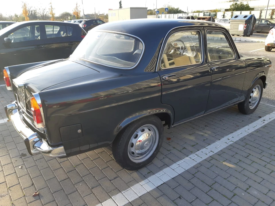 1961 Alfa Romeo Giulietta - Image 15 of 31
