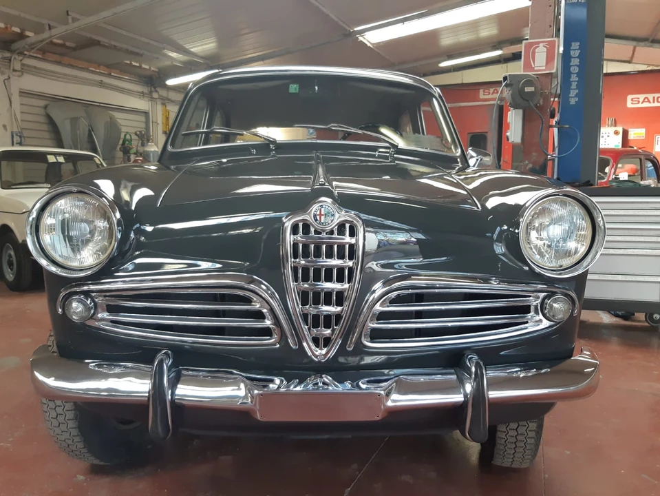 1961 Alfa Romeo Giulietta - Image 24 of 31