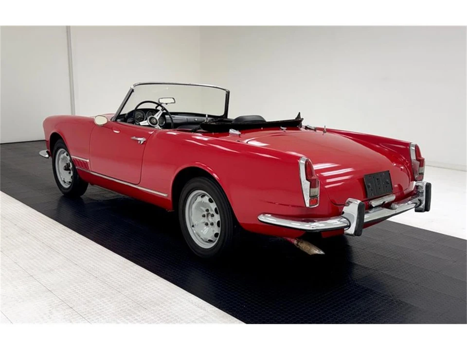 1961 Alfa Romeo Giulietta - Image 5 of 31
