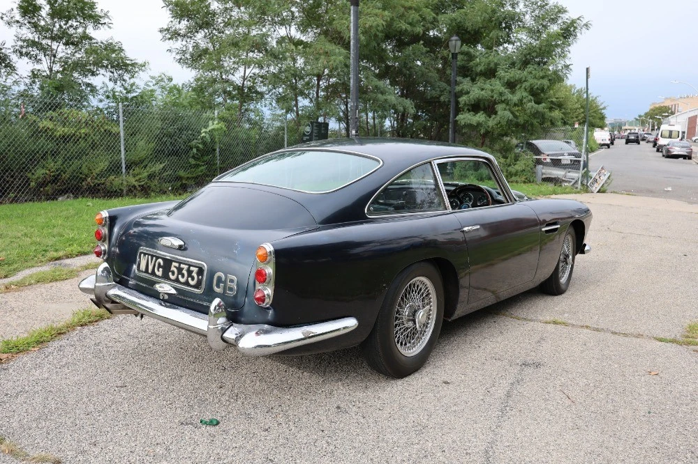 1961 Aston Martin DB4 - Image 5 of 8