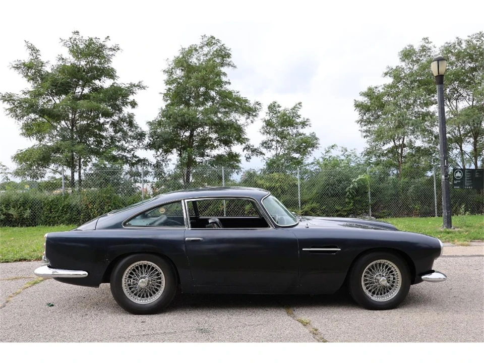 1961 Aston Martin DB4 - Image 3 of 8