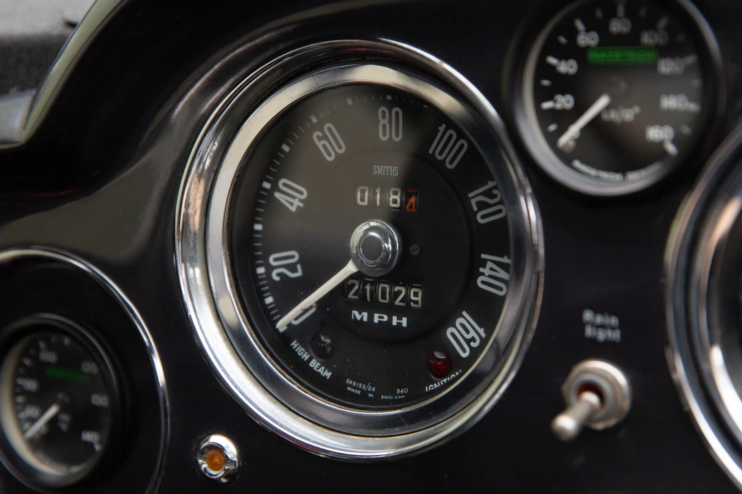 1961 Aston Martin DB4 - Image 16 of 31
