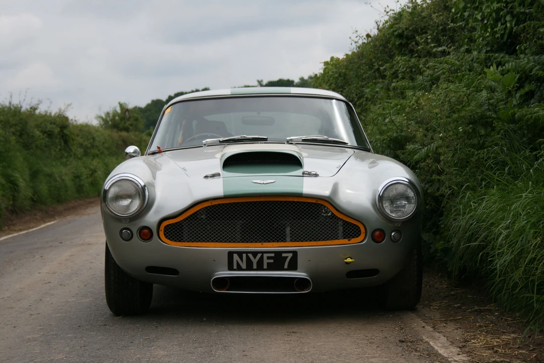 1961 Aston Martin DB4 - Image 8 of 9
