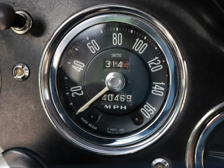 1961 Aston Martin DB4 - Image 12 of 17