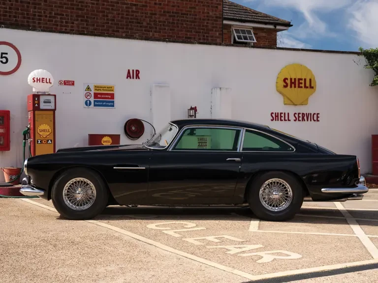 1961 Aston Martin DB4 - Image 6 of 17
