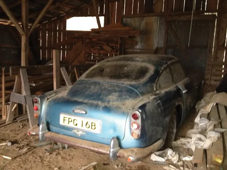 1961 Aston Martin DB4 - Image 25 of 27
