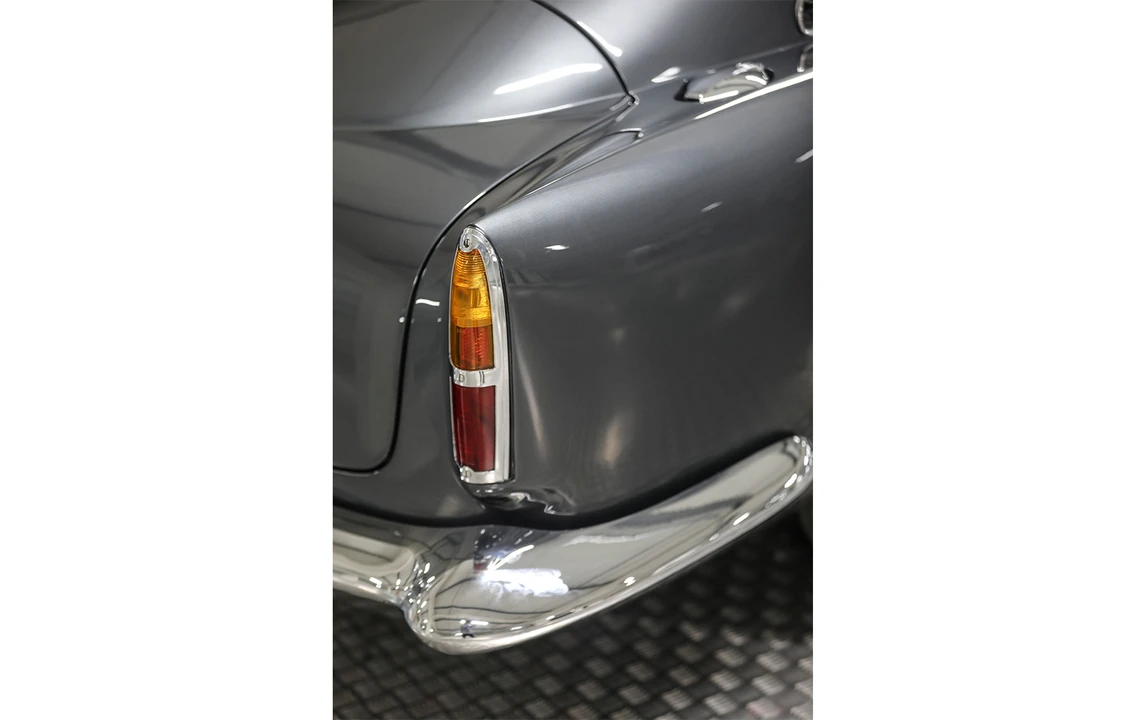 1961 Aston Martin DB4 GT - Image 28 of 31