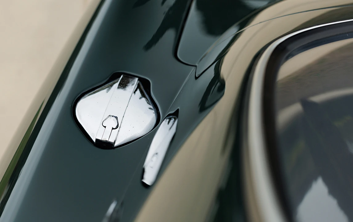 1961 Aston Martin DB4 GT - Image 15 of 18