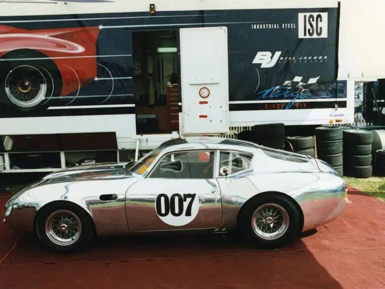 1961 Aston Martin DB4 - Image 5 of 8