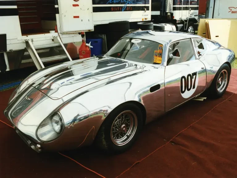 1961 Aston Martin DB4 - Image 2 of 8