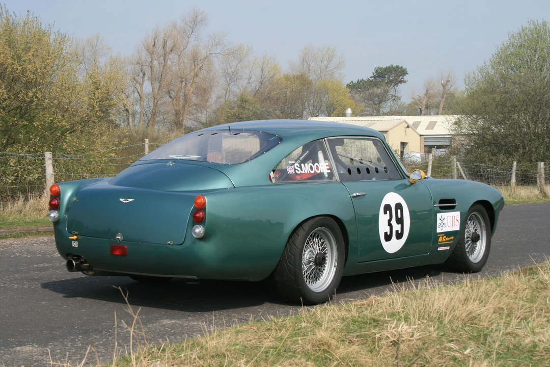 1961 Aston Martin DB4 GT - Image 6 of 7