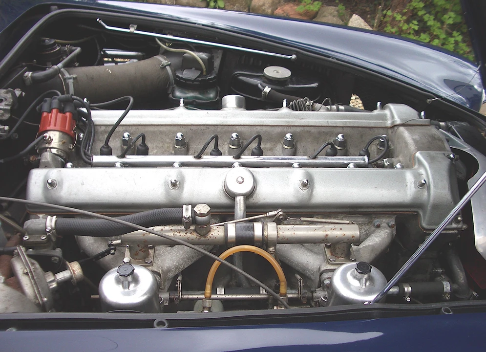 1961 Aston Martin DB4 - Image 3 of 4