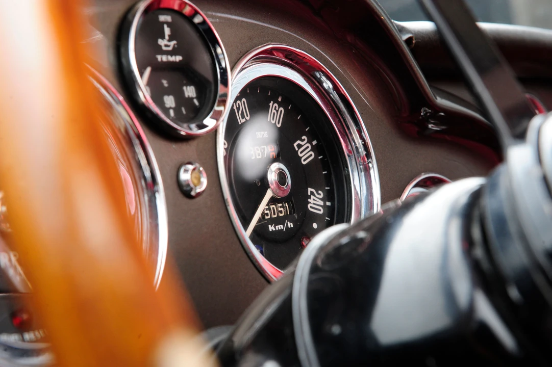 1961 Aston Martin DB4 - Image 22 of 23