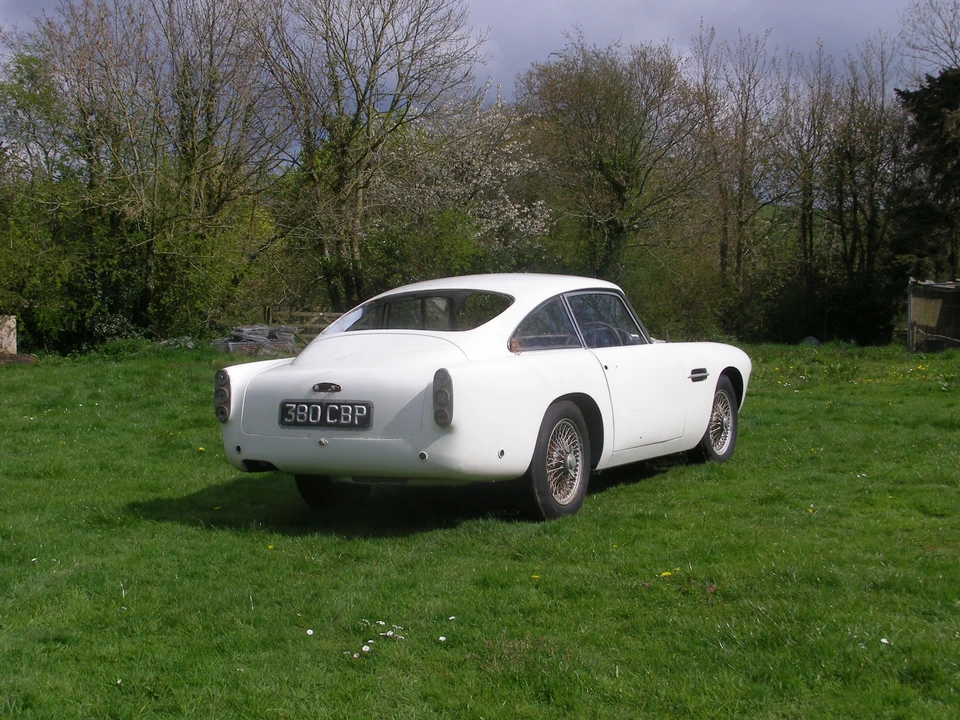 1961 Aston Martin DB4 - Image 6 of 6