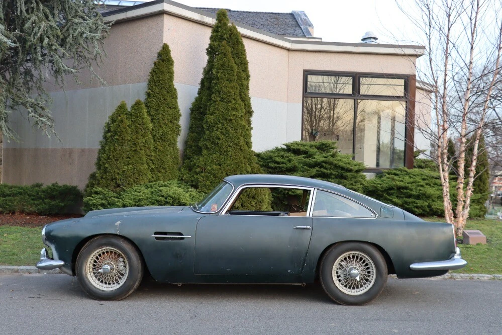 1961 Aston Martin DB4 - Image 4 of 7