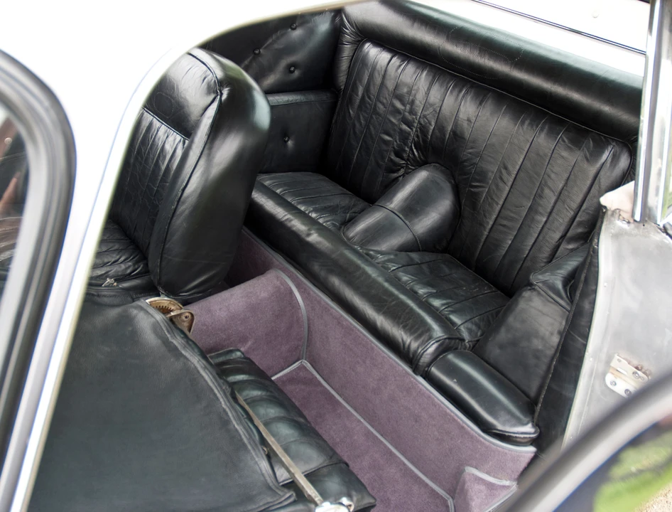 1961 Aston Martin DB4 - Image 10 of 12