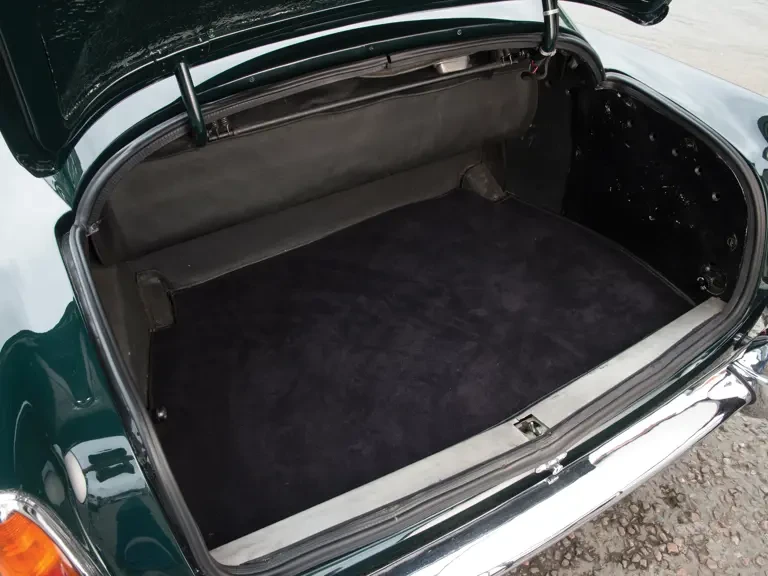 1961 Aston Martin DB4 - Image 24 of 27