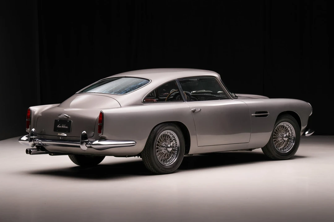 1961 Aston Martin DB4 - Image 9 of 31