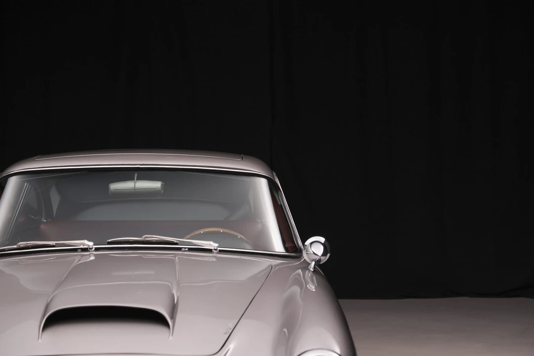 1961 Aston Martin DB4 - Image 17 of 31