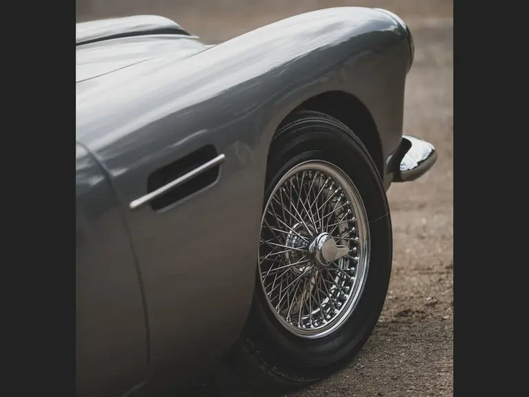 1961 Aston Martin DB4 - Image 27 of 31
