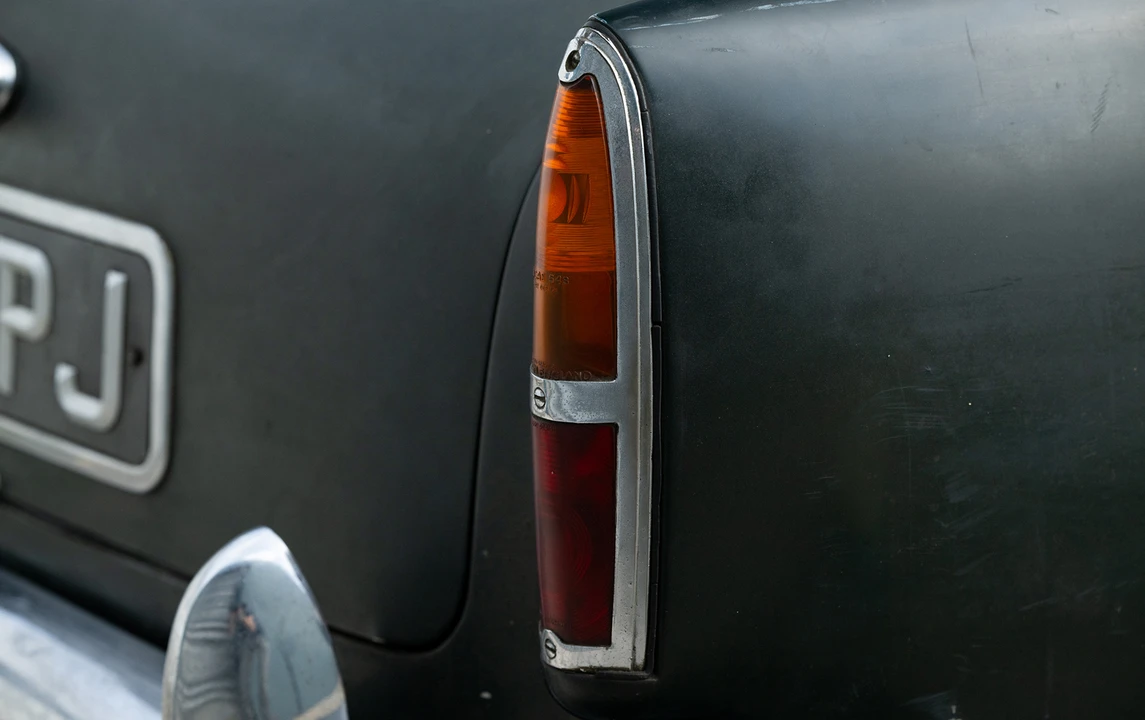1961 Aston Martin DB4 - Image 22 of 23