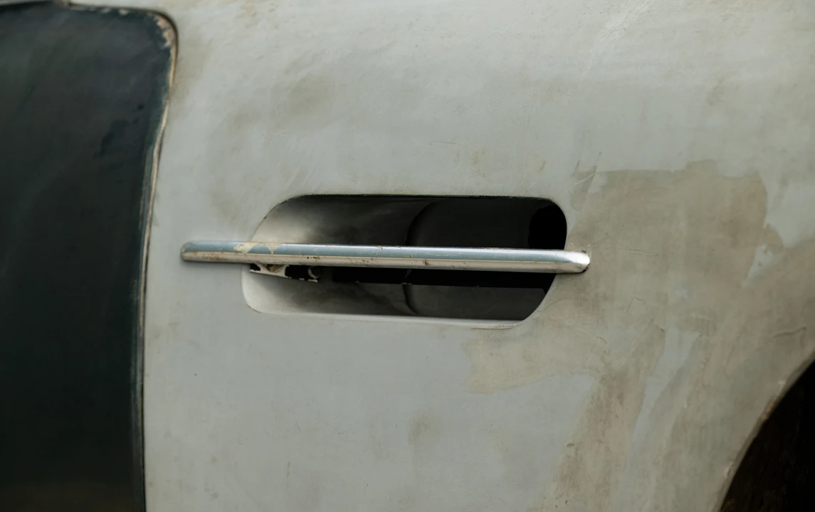 1961 Aston Martin DB4 - Image 19 of 23