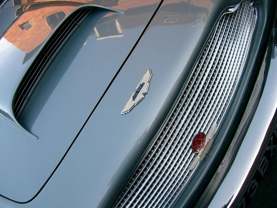 1961 Aston Martin DB4 - Image 5 of 7