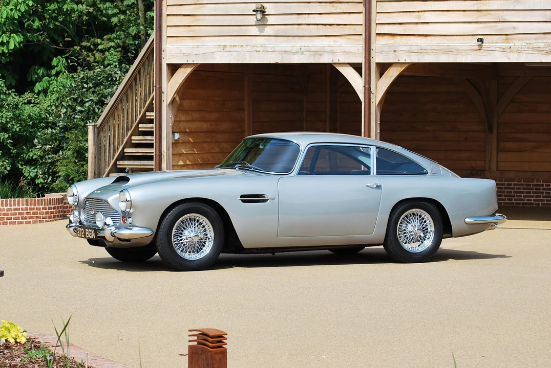 1961 Aston Martin DB4 - Image 15 of 16