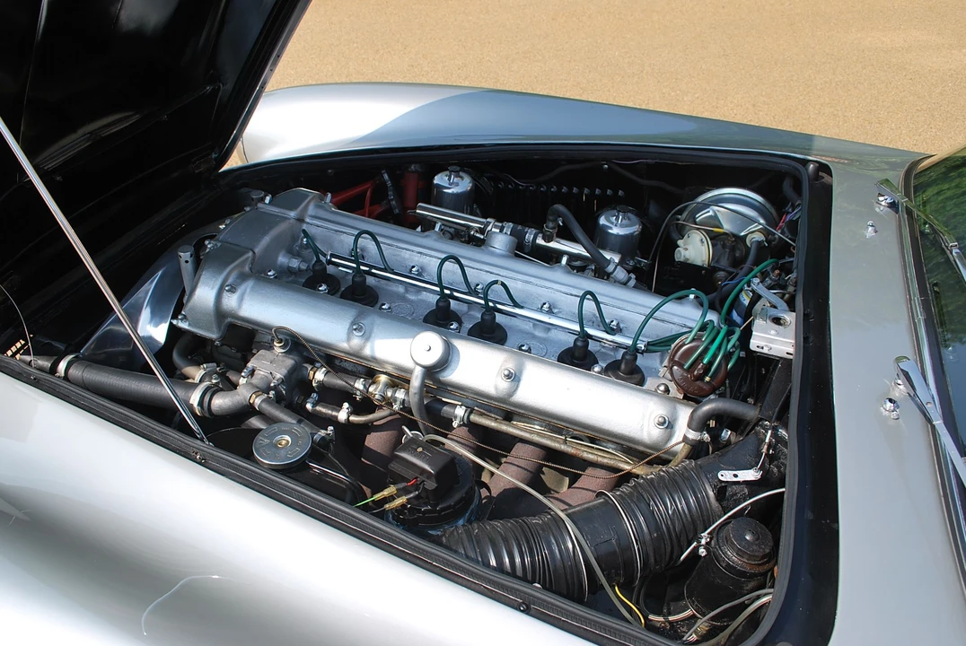 1961 Aston Martin DB4 - Image 5 of 16