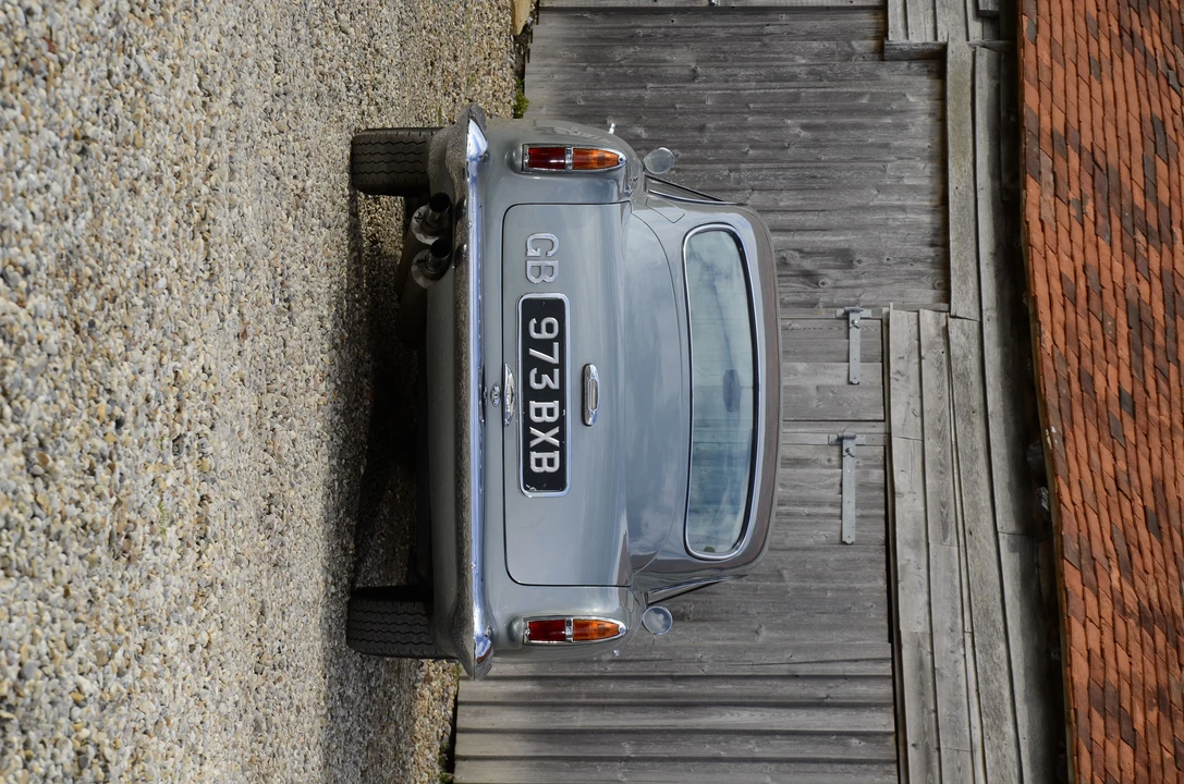 1961 Aston Martin DB4 - Image 3 of 14