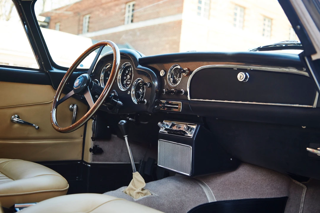 1961 Aston Martin DB4 - Image 28 of 31