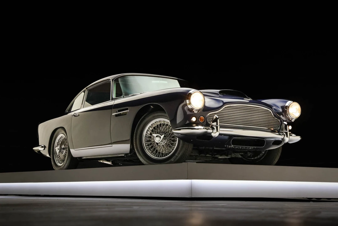 1961 Aston Martin DB4 - Image 27 of 31