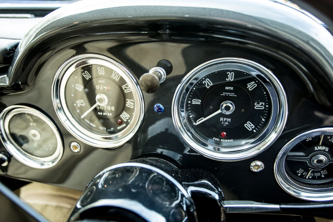 1961 Aston Martin DB4 - Image 24 of 26