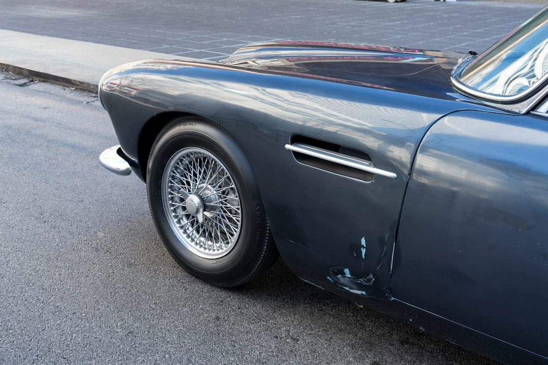 1961 Aston Martin DB4 - Image 25 of 31