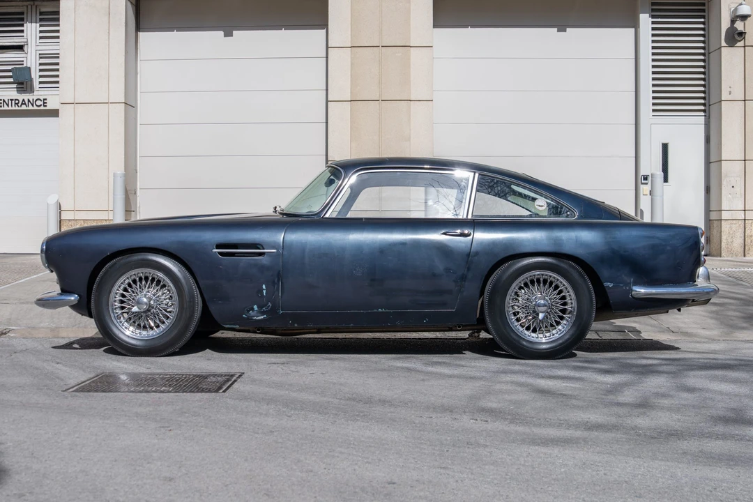 1961 Aston Martin DB4 - Image 8 of 31