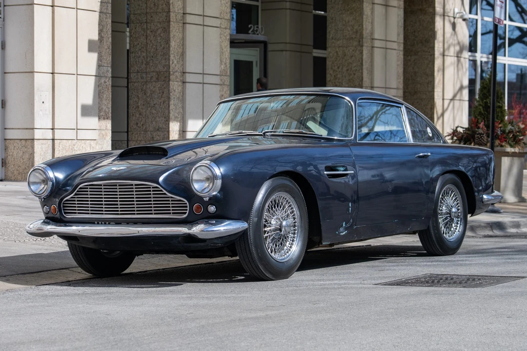 1961 Aston Martin DB4 - Image 10 of 31