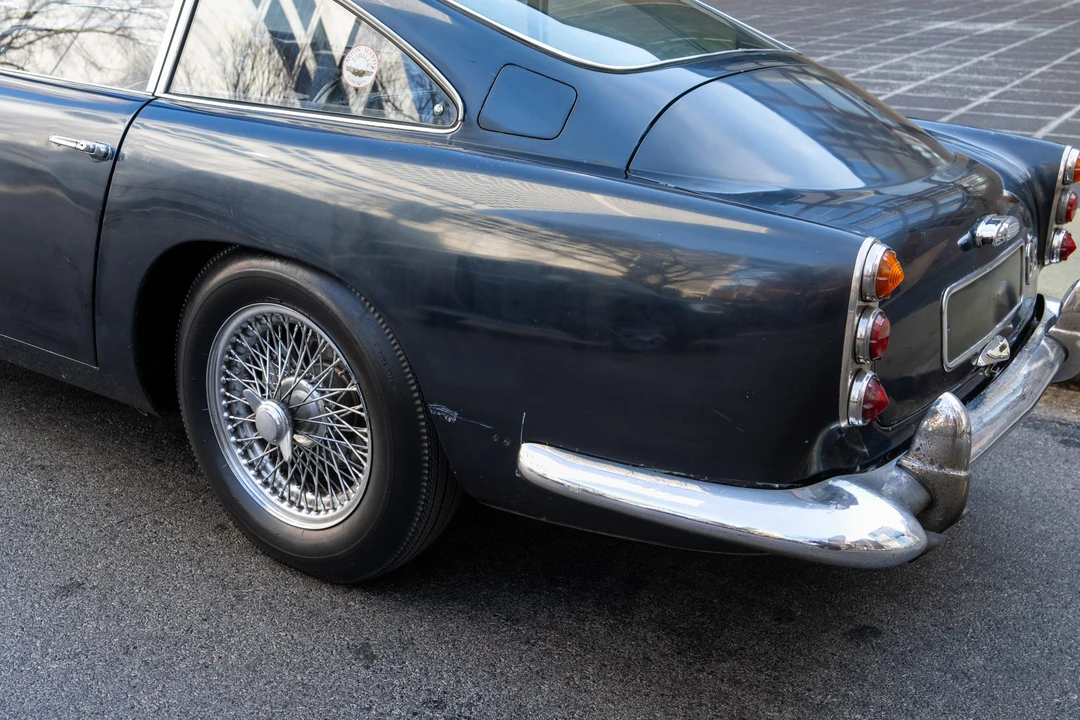 1961 Aston Martin DB4 - Image 27 of 31