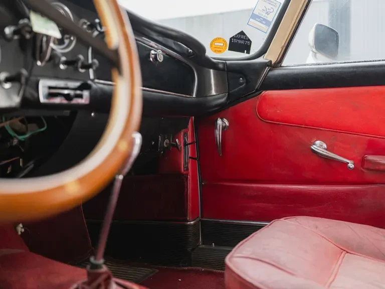 1961 Aston Martin DB4 - Image 30 of 31