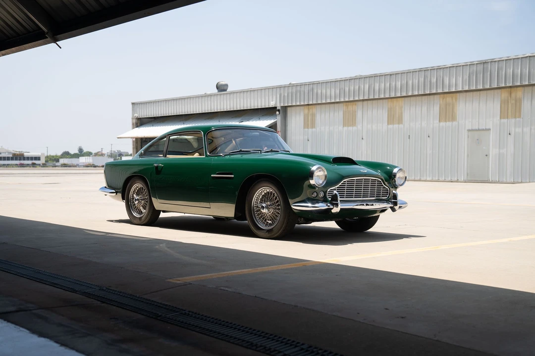1961 Aston Martin DB4 - Image 9 of 31
