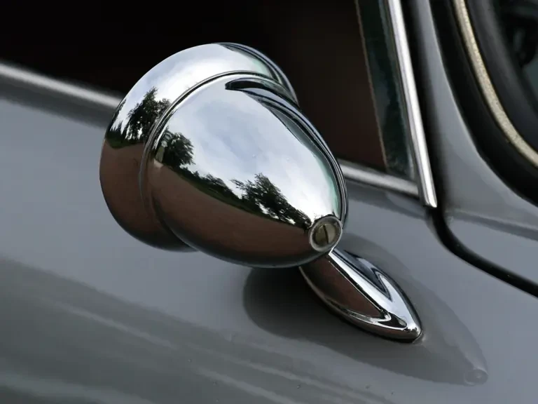 1961 Aston Martin DB4 - Image 10 of 17