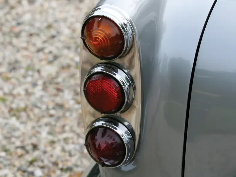 1961 Aston Martin DB4 - Image 11 of 17