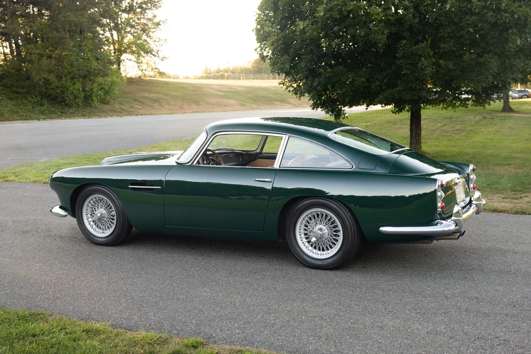 1961 Aston Martin DB4 - Image 9 of 31