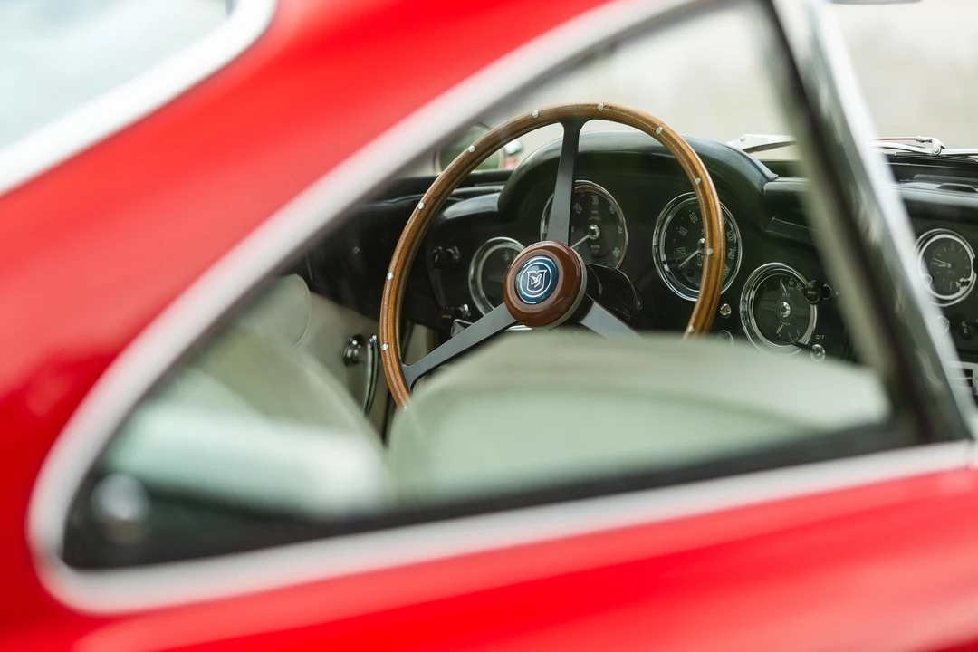 1961 Aston Martin DB4 - Image 27 of 31