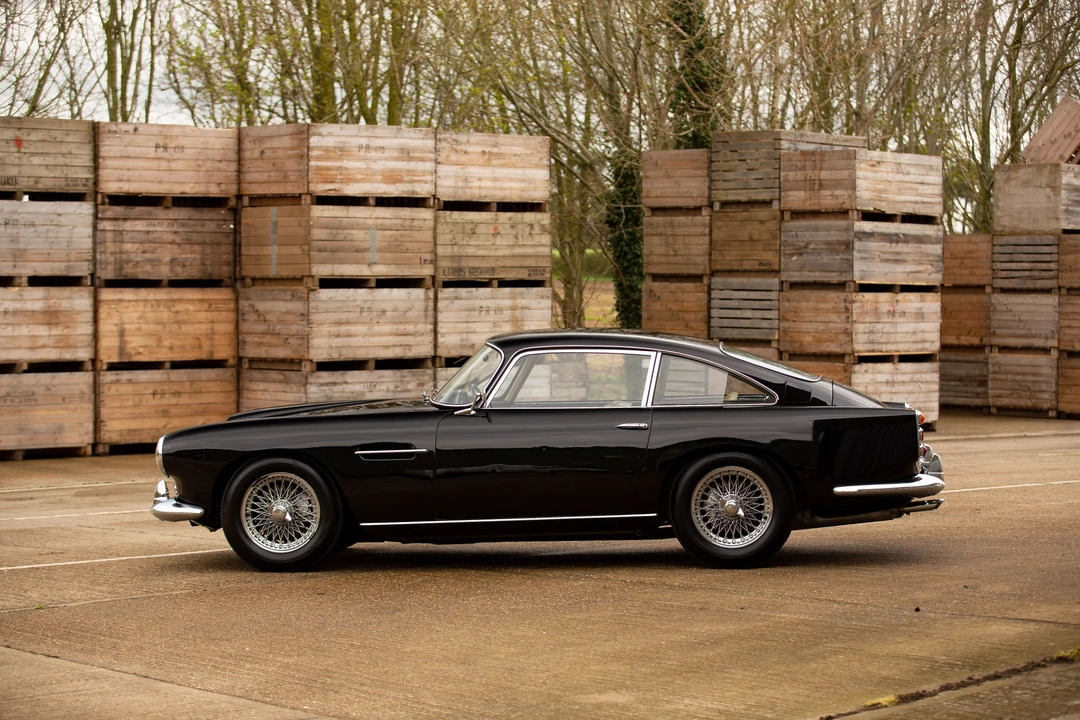 1961 Aston Martin DB4 - Image 8 of 31