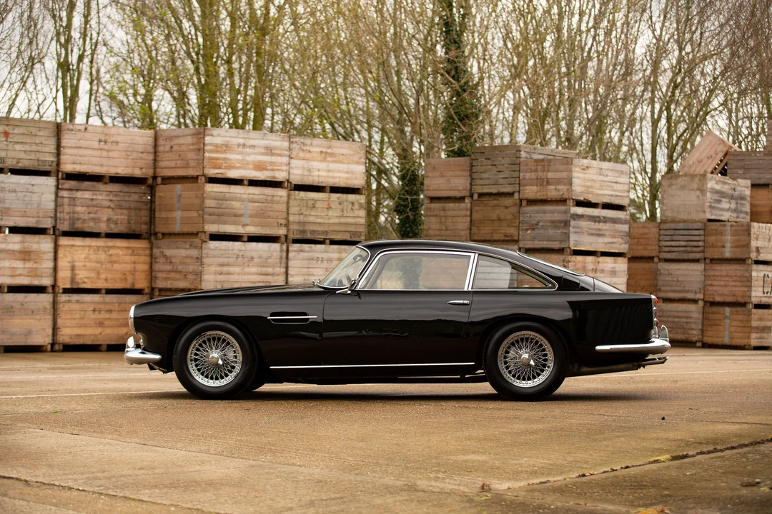 1961 Aston Martin DB4 - Image 9 of 31