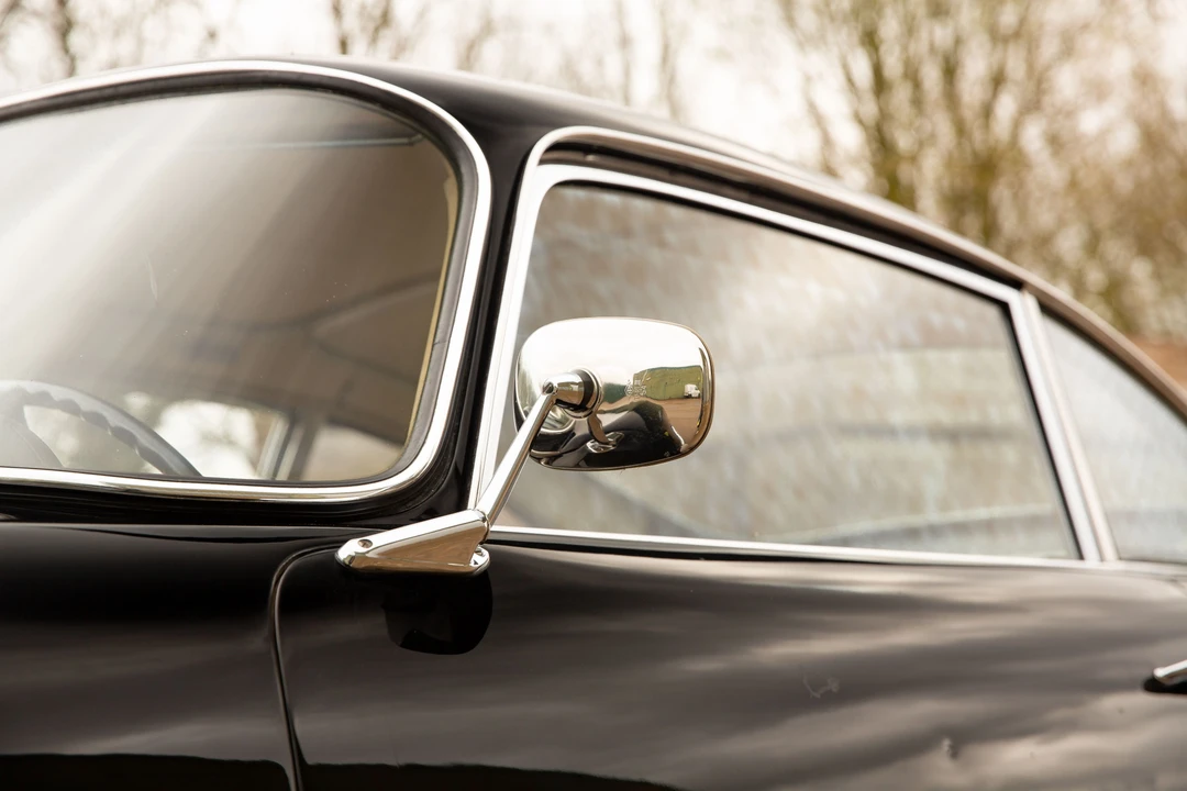 1961 Aston Martin DB4 - Image 23 of 31