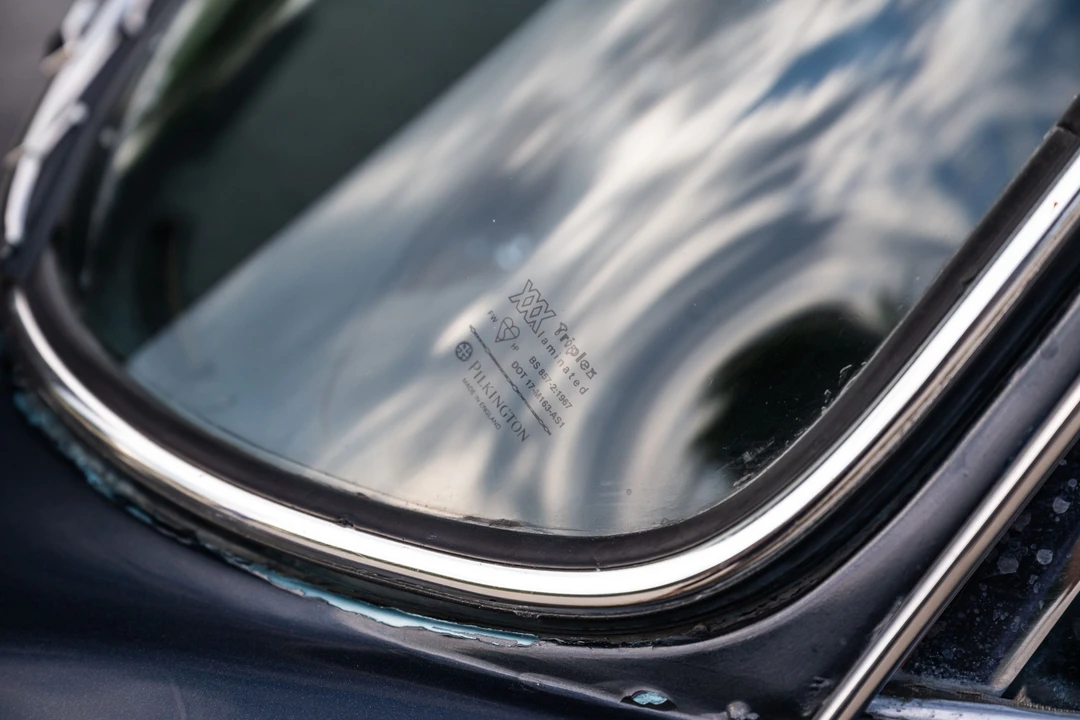 1961 Aston Martin DB4 - Image 27 of 31