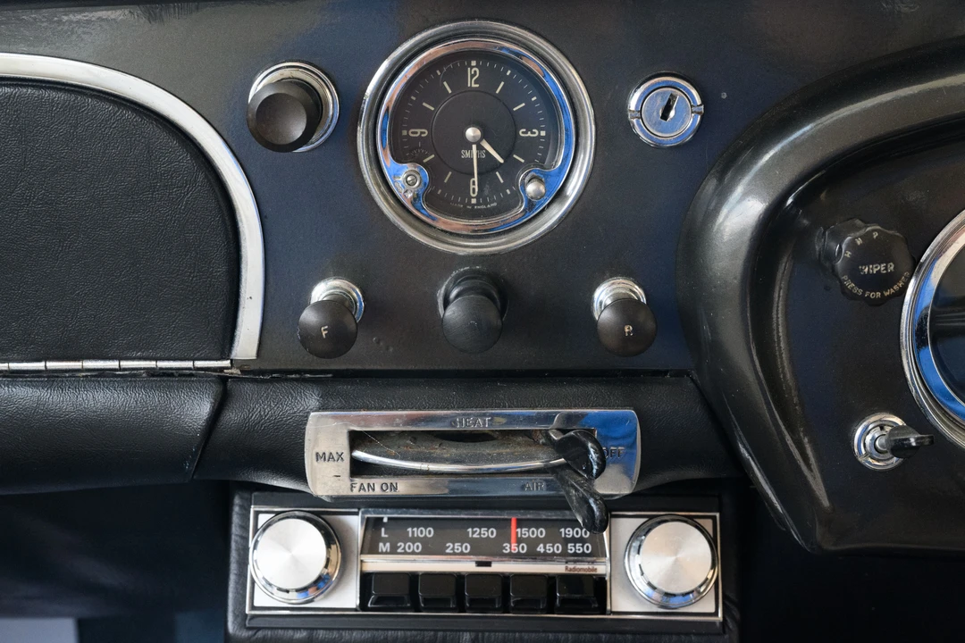 1961 Aston Martin DB4 Vantage - Image 15 of 31